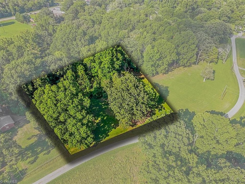 1st image of 821 Coleman Rd