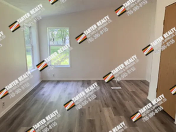 1229 N Indiana Ave, Hartford City, IN 47348