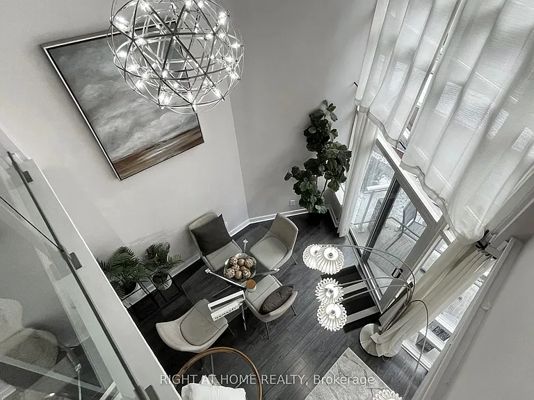 255 Richmond St E #401 — Photo 26