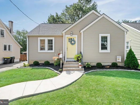 102 Adelphia Ave, Wilmington, DE 19804