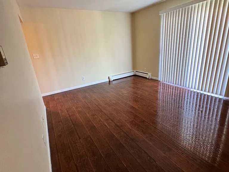 3124 Meriday Ln — Photo 5