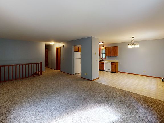 2nd image of 3545 Silverleaf Ave #1