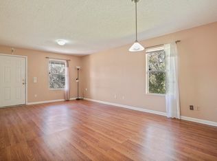 445 Pecan St, Jacksonville, FL 32211