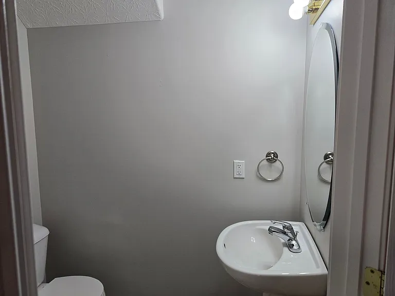 1092 Winding Oak Trl — Photo 8