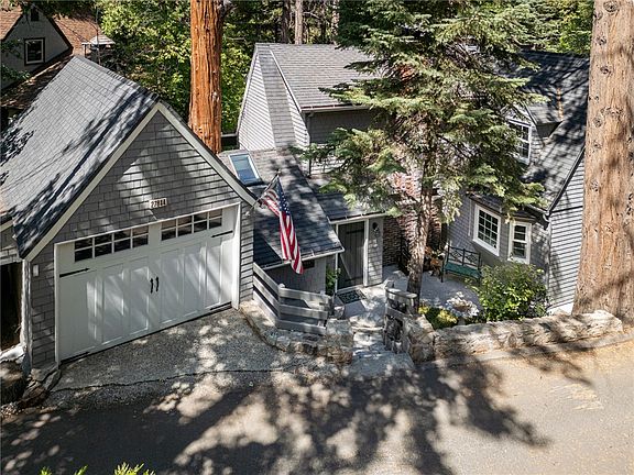 2nd image of 27844 Greenway Dr
