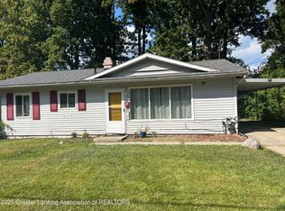 2816 Greenbelt Dr, Lansing, MI
