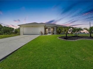 2028 NE 7th Pl, Cape Coral, FL 33909
