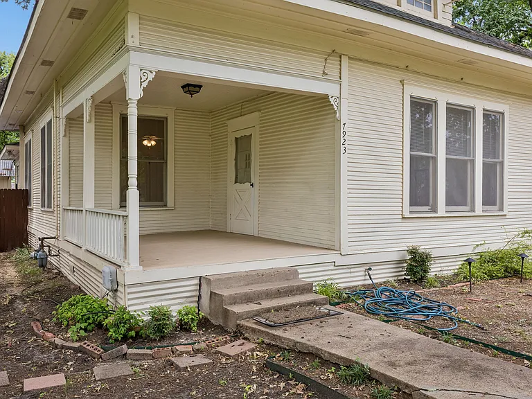 7923 Mohawk Dr — Photo 46