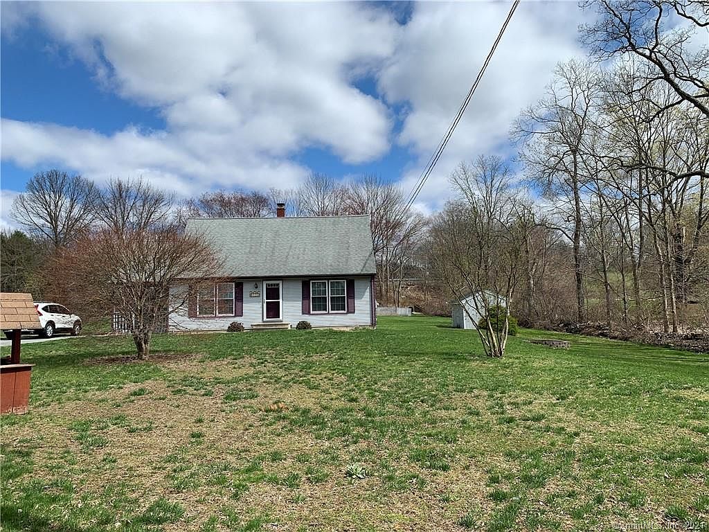 126 Green Hollow Rd Killingly Ct 06239 Mls 170389927 Zillow
