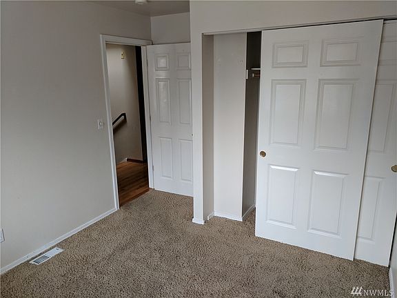 5th image of 15511 35th Ave W APT H