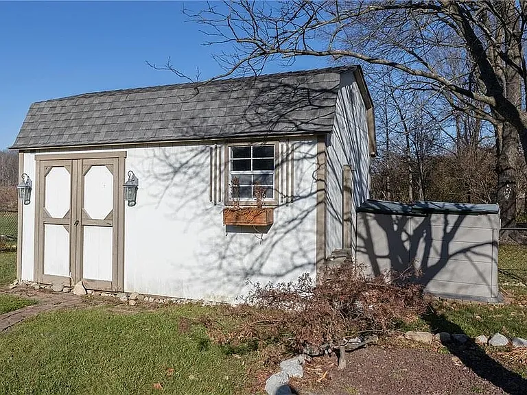 1528 Cherrywood Ct — Photo 5