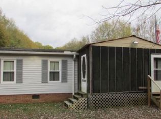 140 Miller Rd, Easley, SC 29640