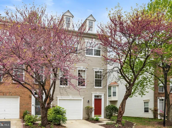 13961 Gill Brook Ln, Centreville, VA 20121