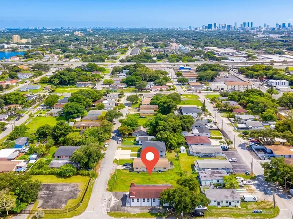2990 NW 48th St, Miami, FL 33142