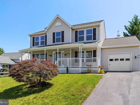 98 Kenan St, Taneytown, MD 21787