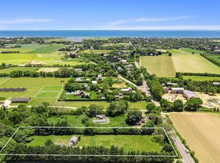 7 Town Line Rd, Wainscott, NY 11975