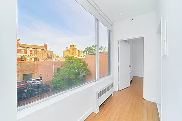 Rented by Living New York