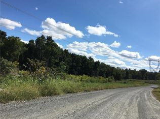 Shady Ln, Mount Bethel, PA 18343