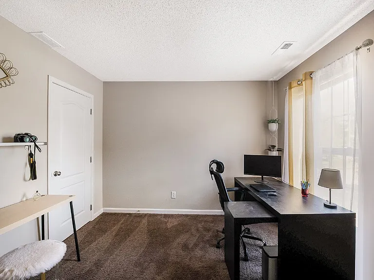 2924 Tuckland Dr — Photo 24
