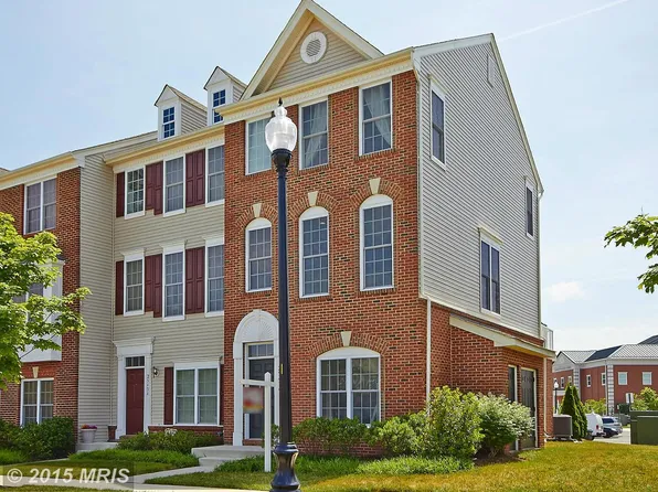 25436 S Riding Blvd, Chantilly, VA 20152