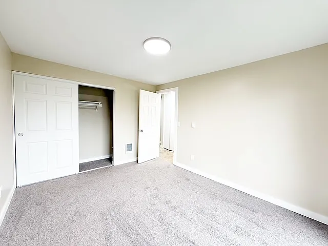 2512 Crystal Springs Rd W #3 — Photo 12