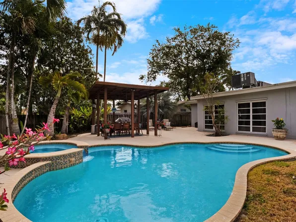 223 SE 7th Street, Dania Beach, FL 33004