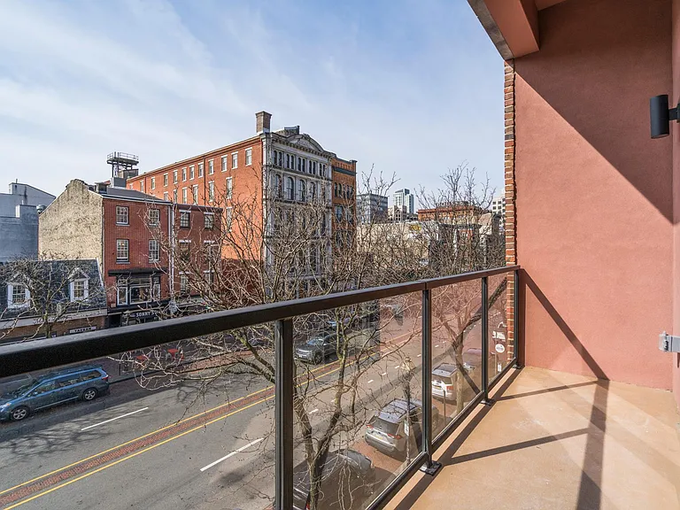 212 Church St #7 — Photo 3