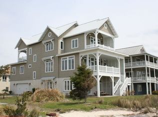 407 S 15th St, Morehead City, NC 28557