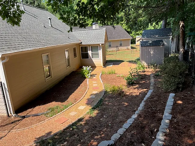 309 Clarendon Ct — Photo 8