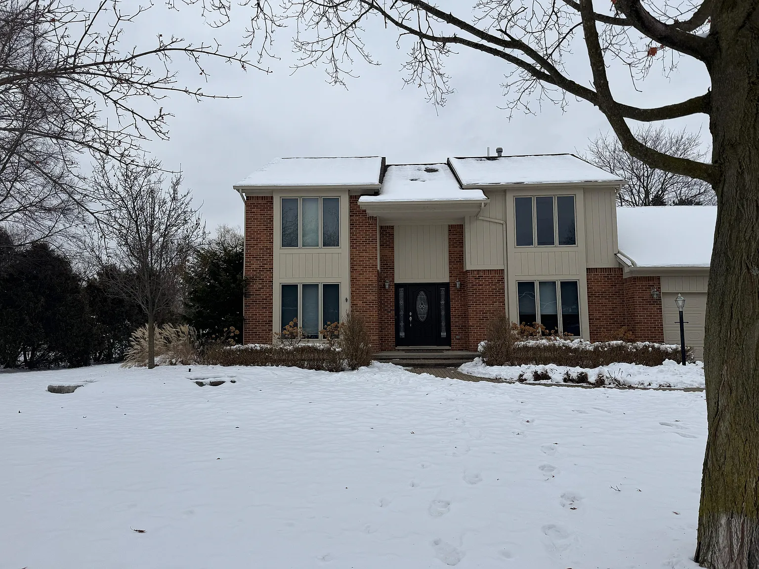 24758 Portsmouth Ave photo 1