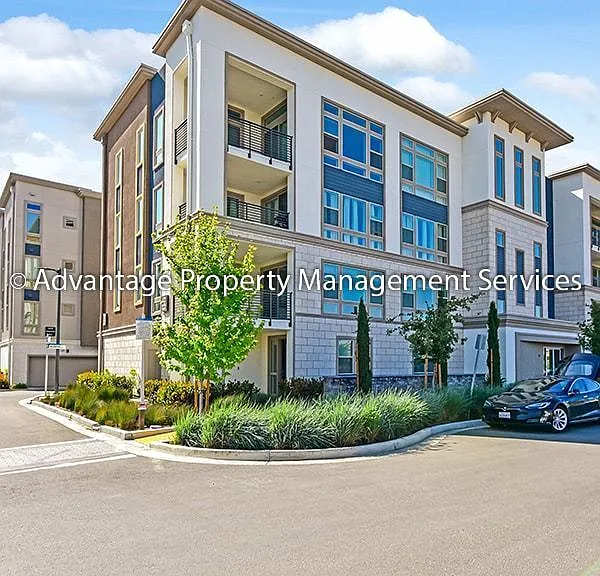 5750 Iron Horse Pkwy #201 — Photo 3