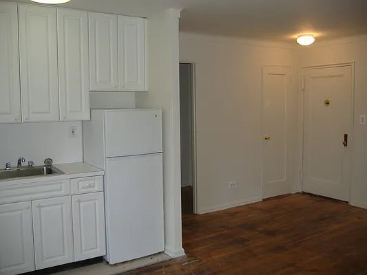 Rented by D S J Realty LLC | media 4