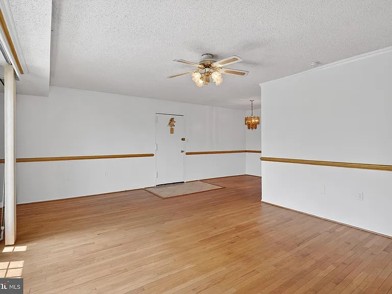 3803 Swann Rd #301 — Photo 3