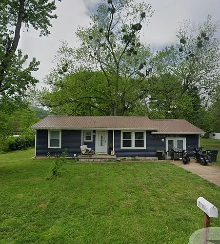 1115 Dennis Ave Photo 1