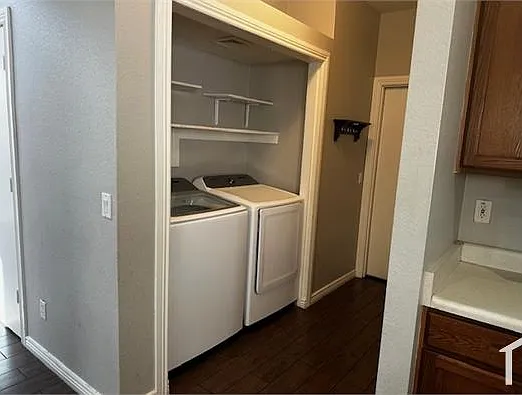 3 bed, 1360 sqft, $2,700 — Photo 4