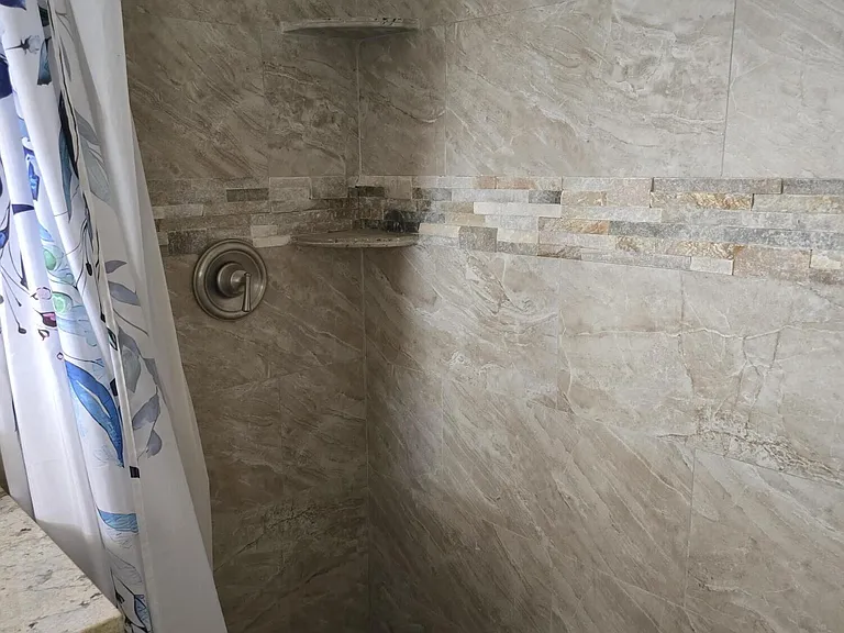 106 Main H Mount Pleasant Bay — Photo 30