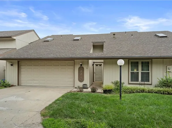 12215 Holmes Ln, Kansas City, MO 64146