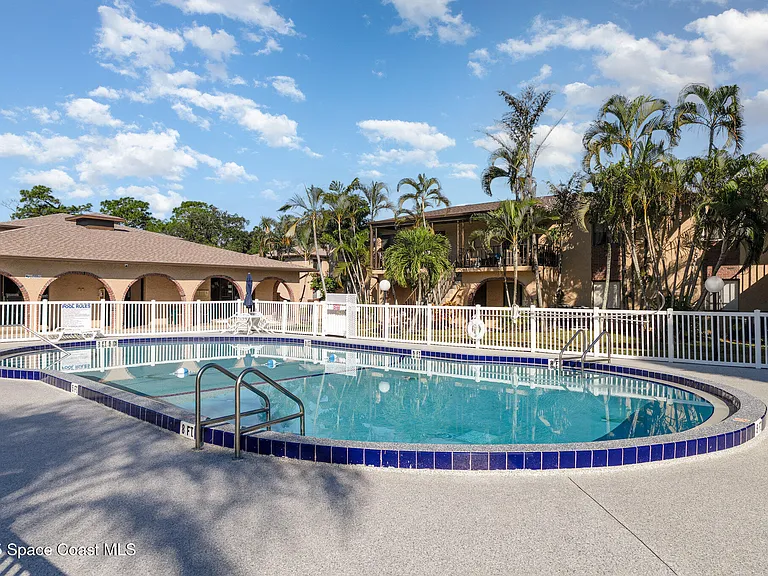 228 San Paulo Cir #1 — Photo 24