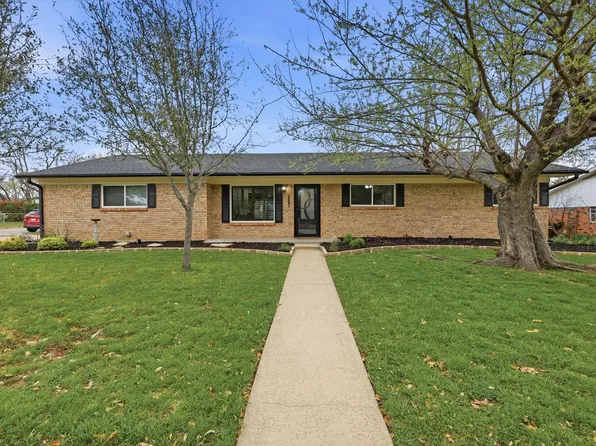 1321 Kings Row, Denton, TX 76209