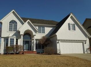 7101 Hauser St, Shawnee, KS 66216