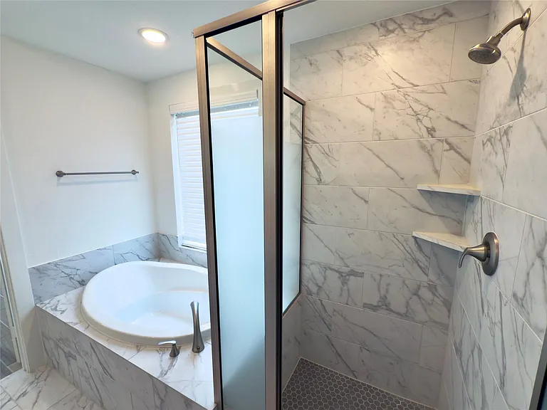 15206 Cortines Ct — Photo 12