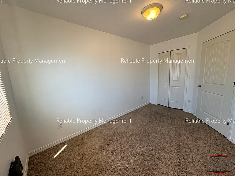 1430 Cambridge Dr #1 — Photo 7