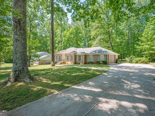 3928 Cloudland Dr SE, Smyrna, GA 30082