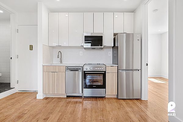 1st image of 179 E 105th St #3A