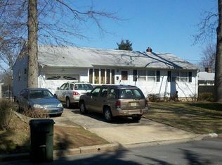 140 Inwood Ave, Colonia, NJ 07067