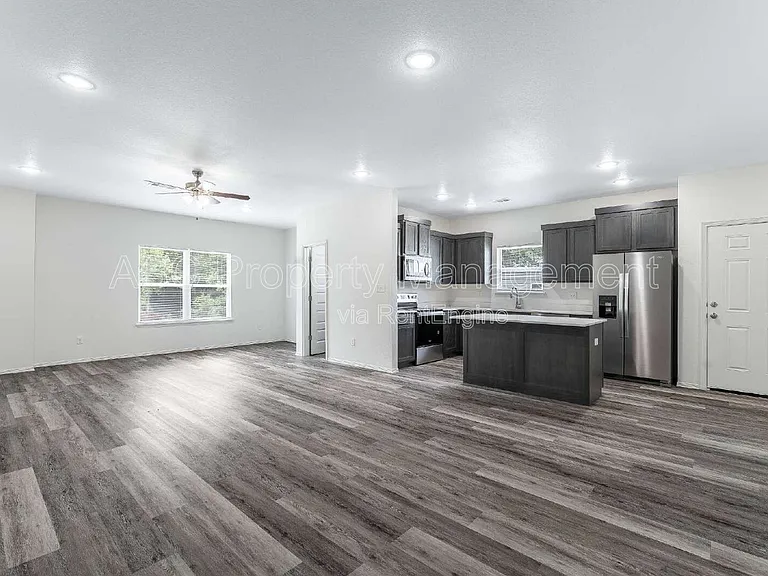 955 S Benchmark Ln #1 — Photo 5