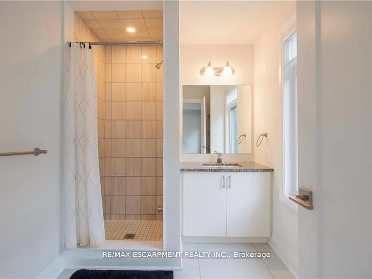 2 Willow St #44 — Photo 20