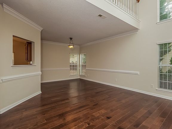 2nd image of 13709 Chambray Ln
