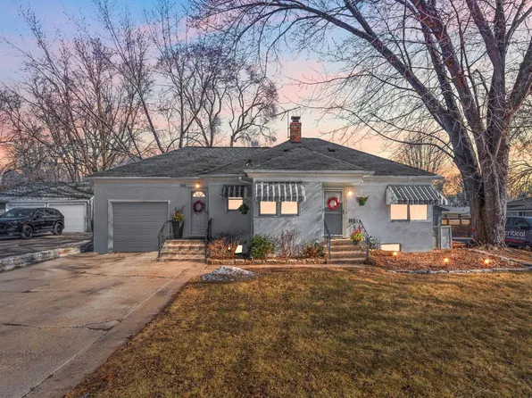 208 11th St S, Hudson, WI 54016