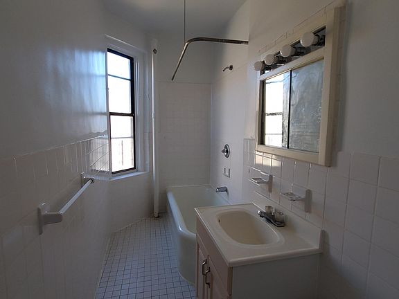 5th image of 531 E Lincoln Ave APT 5P